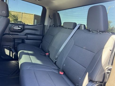 Used 2021 Chevrolet Silverado 1500 Custom Trail Boss image 16