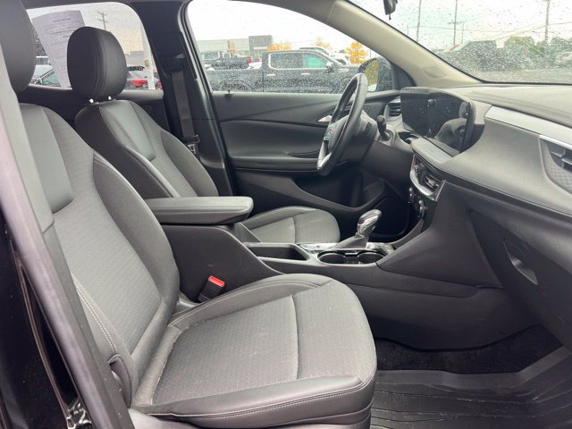 Used 2024 Buick Encore GX Preferred w/ Comfort Package FWD image 12