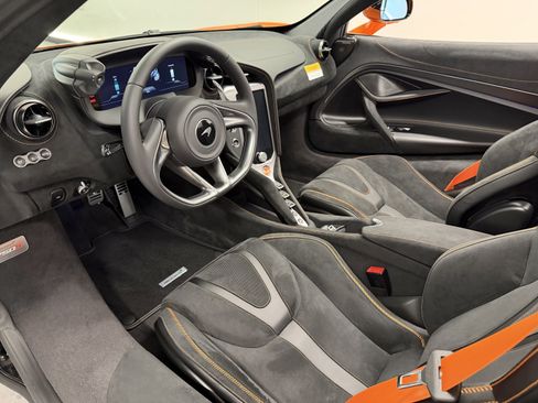 New 2027 McLaren 750S Spider RWD image 16