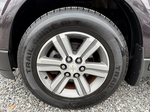 Used 2015 Chevrolet Traverse LT image 34
