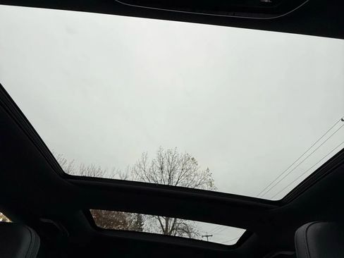 Used 2022 Mercedes-Benz C 300 4MATIC Sedan image 47