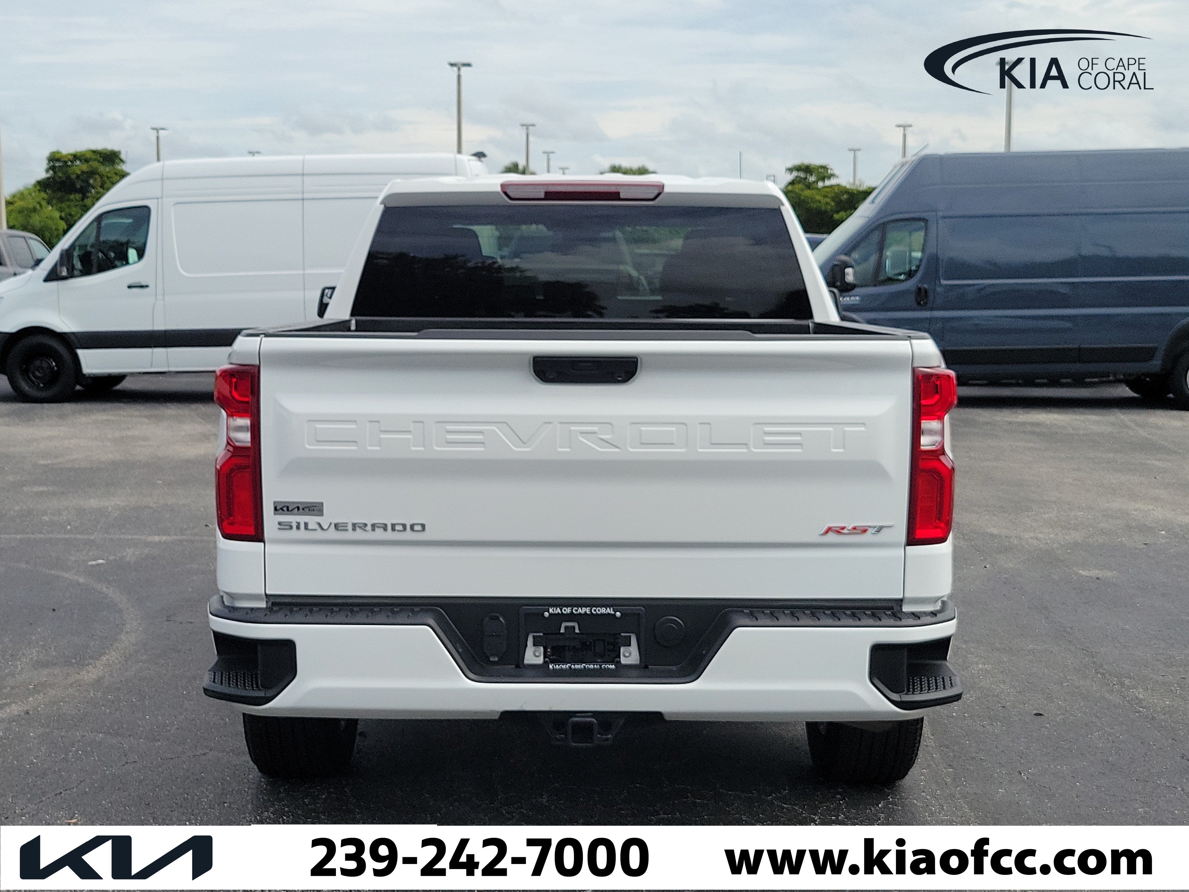 Used 2026 Chevrolet Silverado 1500 RST AWD/4WD image 5