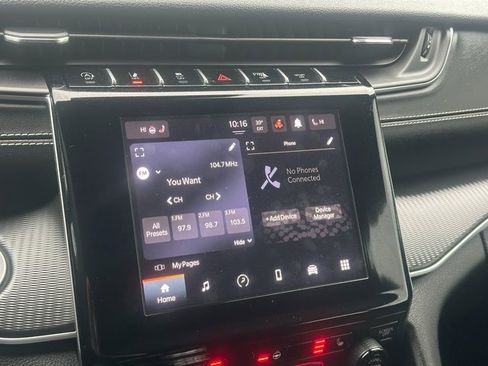 Used 2023 Jeep Grand Cherokee Altitude image 24