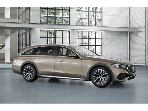 New 2026 Mercedes-Benz E 450 4MATIC All-Terrain Wagon image 13