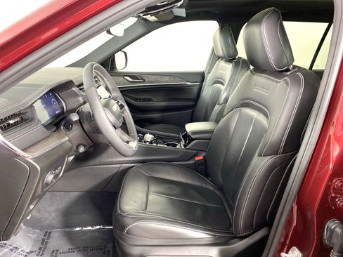 Used 2023 Jeep Grand Cherokee L Overland AWD/4WD image 17