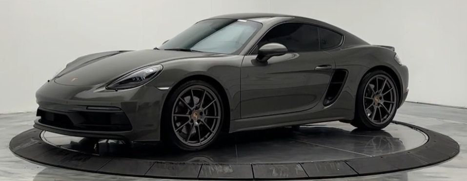 Used 2023 Porsche 718 Cayman GTS RWD image 1
