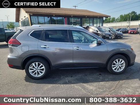Certified 2019 Nissan Rogue SV AWD/4WD image 9