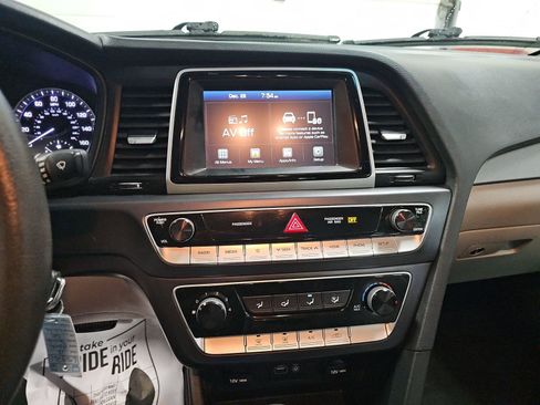 Used 2018 Hyundai Sonata SE image 11