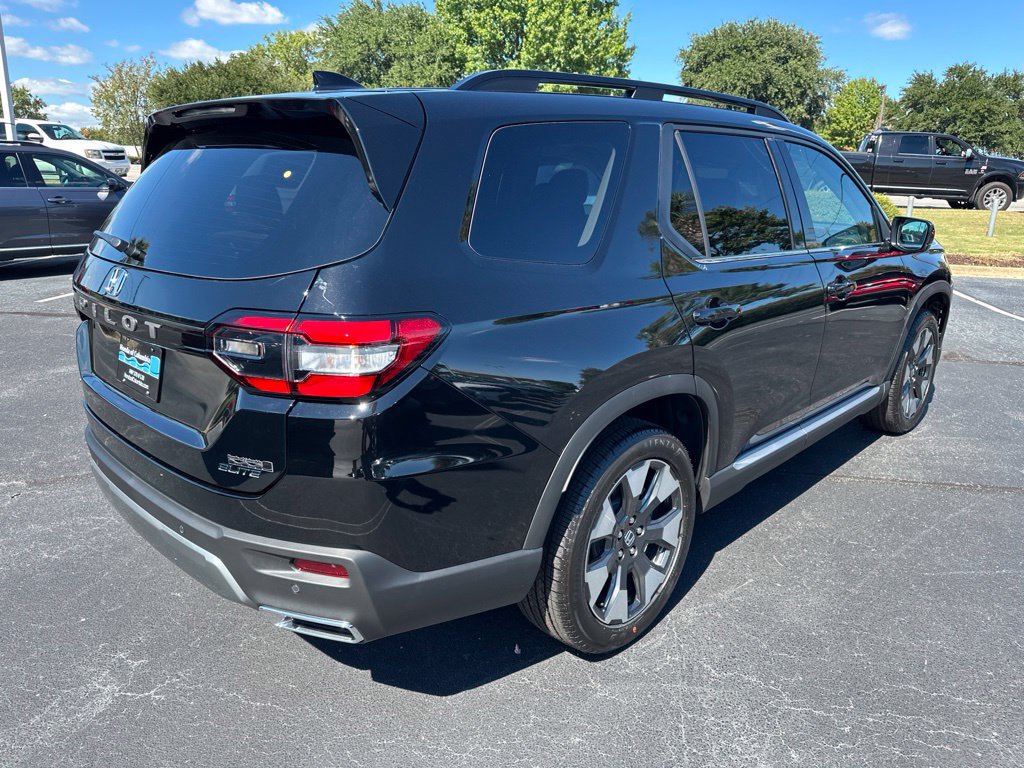 New 2026 Honda Pilot Elite image 3