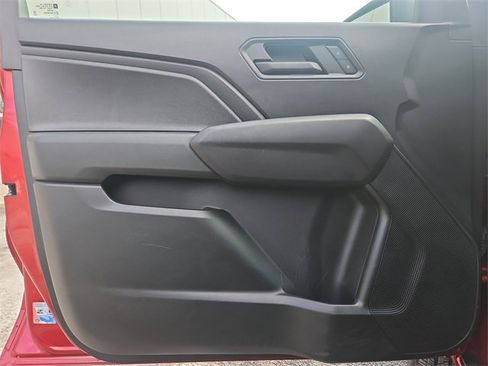 Used 2023 Chevrolet Colorado W/T image 22