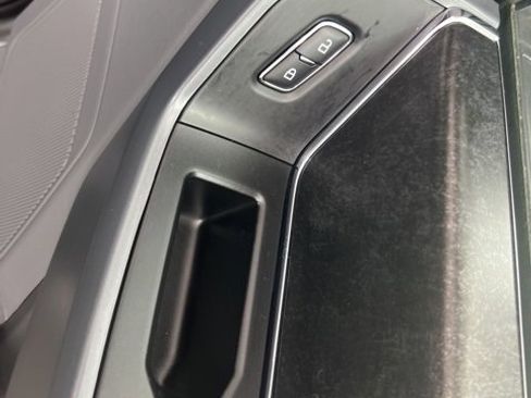 Used 2023 Ford F150 XLT w/ Equipment Group 302A High image 23