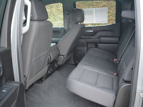 Used 2023 Chevrolet Silverado 1500 Custom image 21