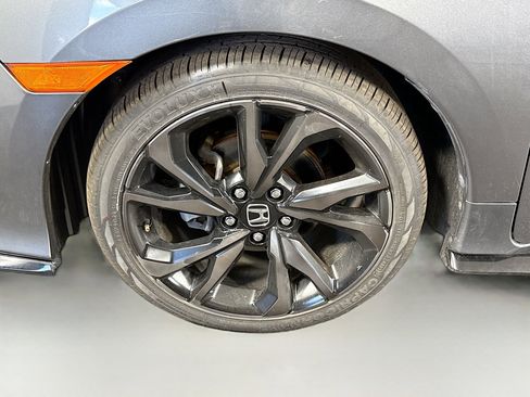 Used 2018 Honda Civic Sport image 37