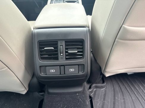 Certified 2022 Honda Accord Touring image 35