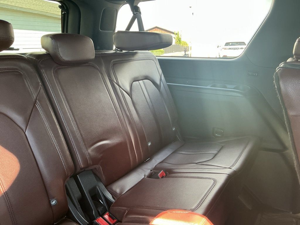 Used 2022 Ford Expedition Max Limited AWD/4WD image 23