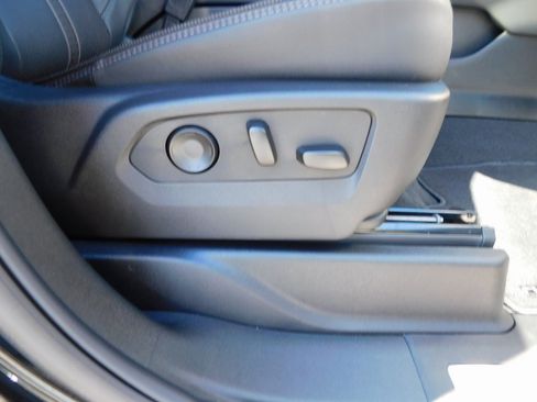 New 2025 Chevrolet Suburban High Country image 19