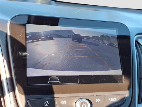 Used 2022 Chevrolet Malibu LS image 14