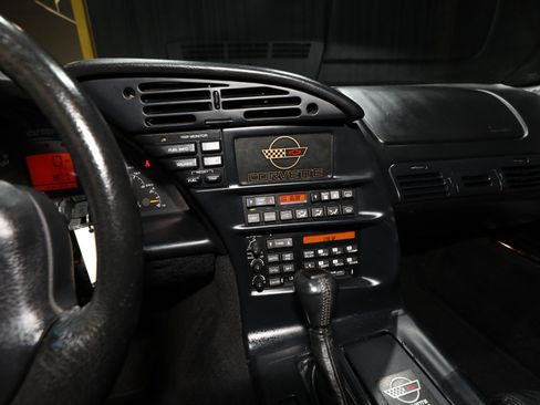 Used 1996 Chevrolet Corvette Coupe RWD image 55