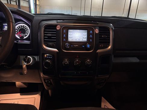 Used 2024 RAM 1500 Classic Warlock RWD image 17