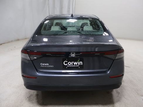 New 2025 Honda Accord SE image 6