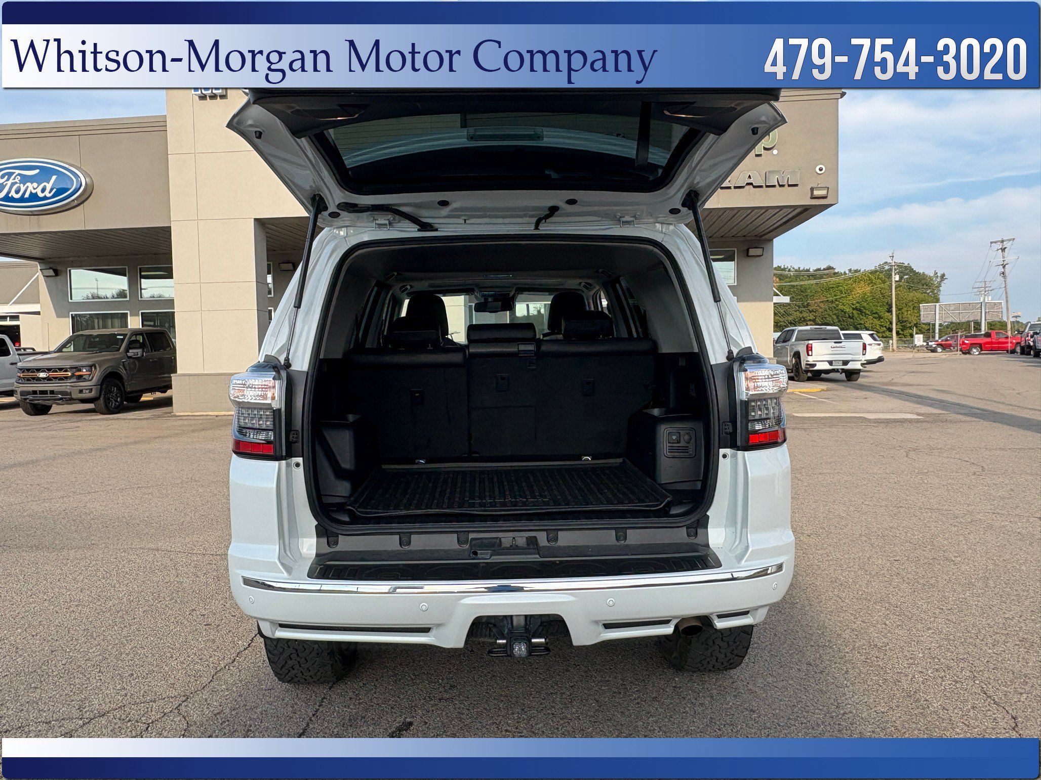 Used 2024 Toyota 4Runner Limited AWD/4WD image 34
