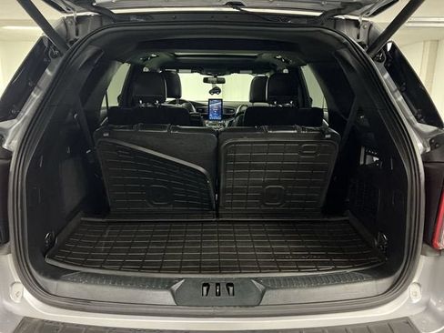 Used 2020 Ford Explorer ST w/ ST Street Pack AWD/4WD image 27