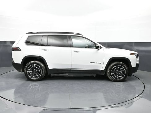 New 2026 Jeep Cherokee Limited AWD/4WD image 28