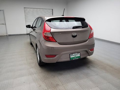 Used 2014 Hyundai Accent SE image 6