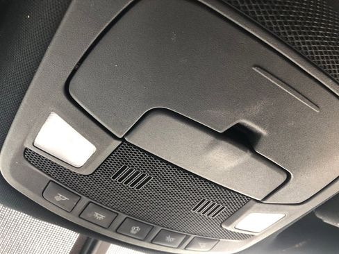 Used 2019 Ford Expedition XLT image 33