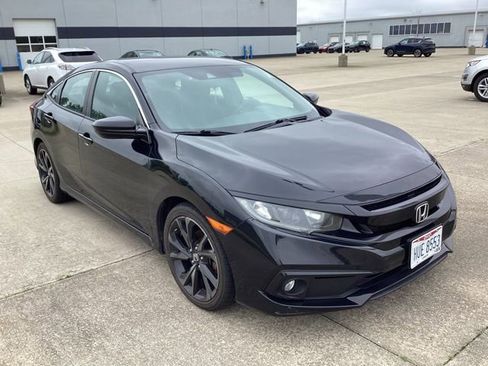 Used 2019 Honda Civic Sport image 8