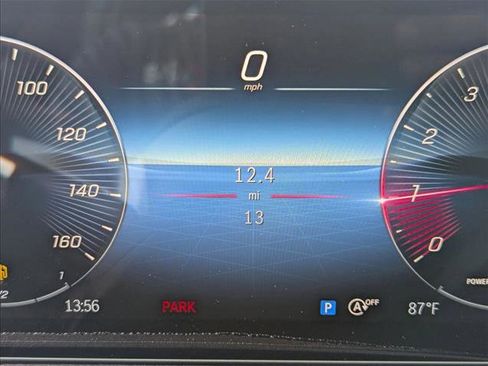 Used 2025 Mercedes-Benz GLA 250 image 10