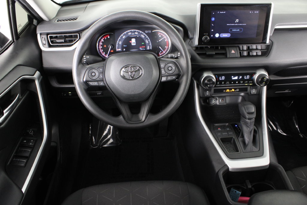 Used 2023 Toyota RAV4 XLE w/ Convenience Package FWD image 6