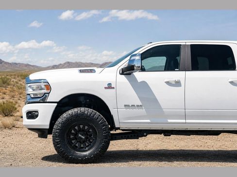 Used 2024 RAM 2500 Laramie w/ Safety Group AWD/4WD image 7