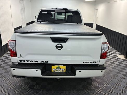 Used 2019 Nissan Titan PRO-4X w/ Pro-4x Convenience Package image 7