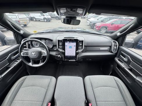 Certified 2024 RAM 2500 Big Horn w/ Night Edition AWD/4WD image 24