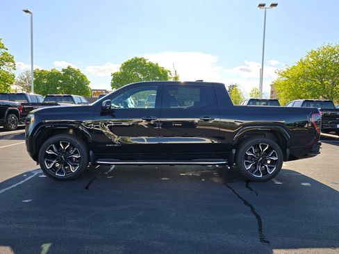 New 2025 GMC Sierra EV Denali AWD/4WD image 7