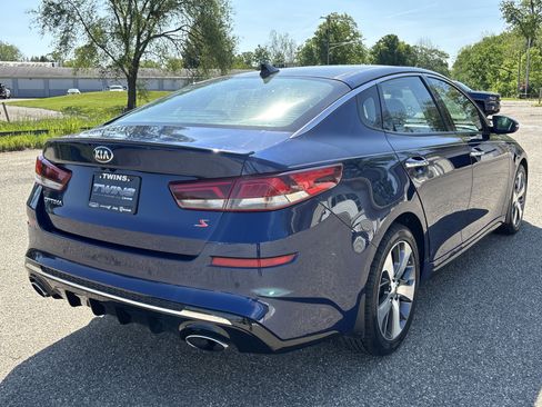 Used 2019 Kia Optima S w/ S Panoramic Sunroof Package FWD image 4