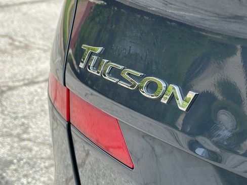 Used 2019 Hyundai Tucson SE image 9