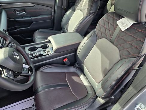 New 2026 Honda Pilot Black Edition image 25