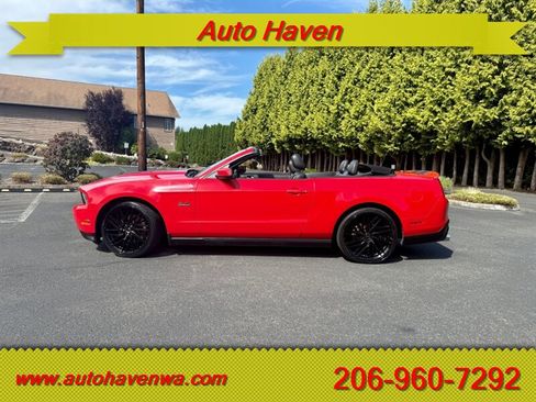 Used 2012 Ford Mustang GT w/ Safety & Security Pkg RWD image 4