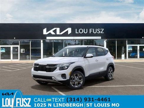 New 2026 Kia Seltos LX image 1