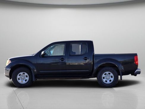 Used 2007 Nissan Frontier SE w/ Power Pkg AWD/4WD image 17
