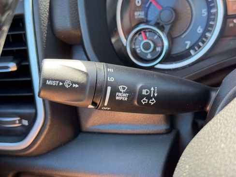 Used 2022 RAM 1500 Big Horn AWD/4WD image 22
