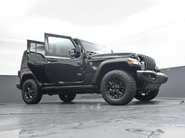 Used 2022 Jeep Wrangler Unlimited Sport AWD/4WD image 43