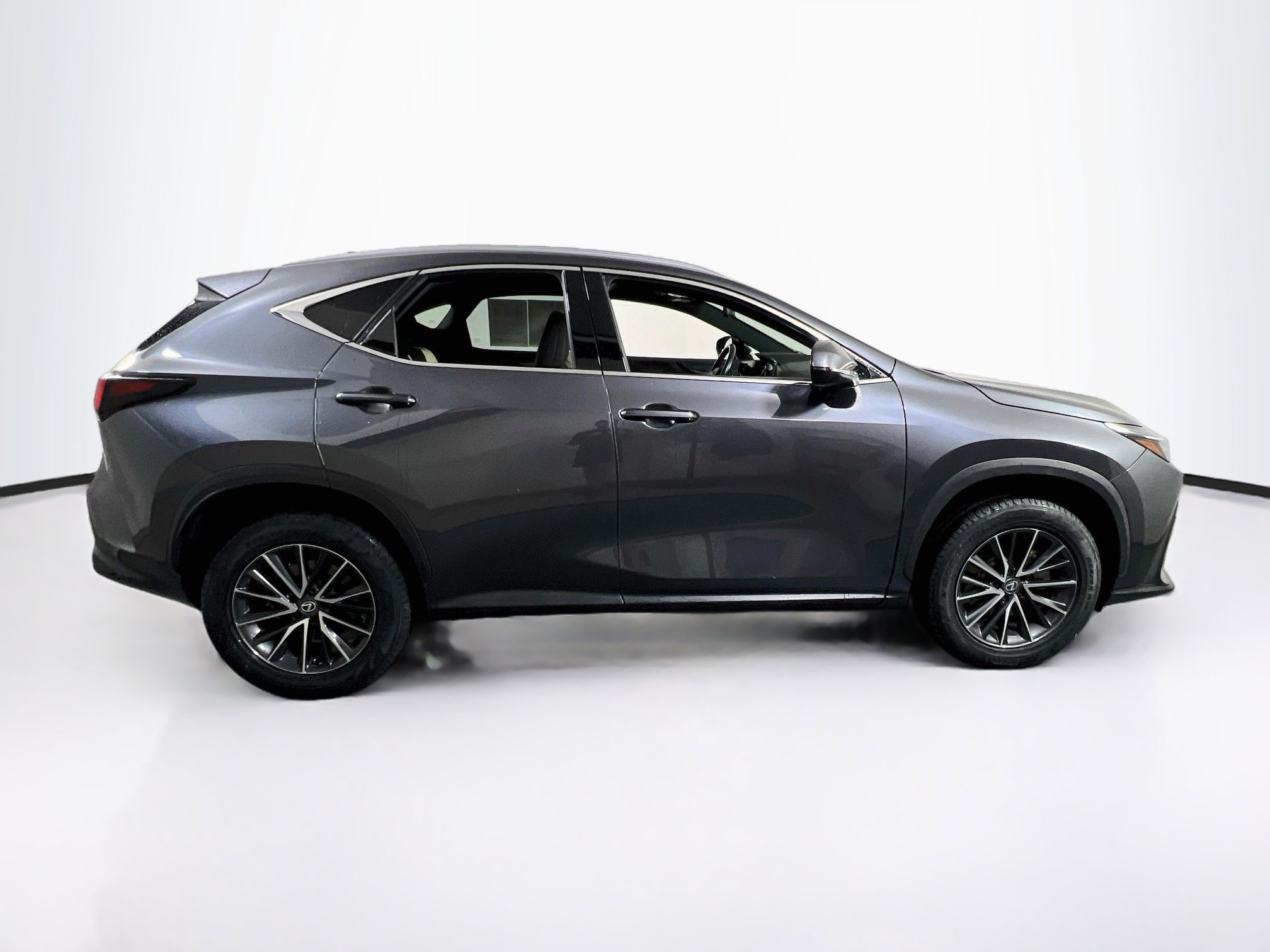 Used 2024 Lexus NX 350 AWD image 4