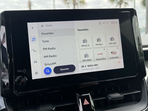 Used 2023 Toyota Corolla LE image 24