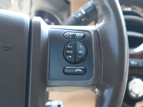 Used 2015 Ford F350 Lariat w/ Lariat Interior Package AWD/4WD image 17