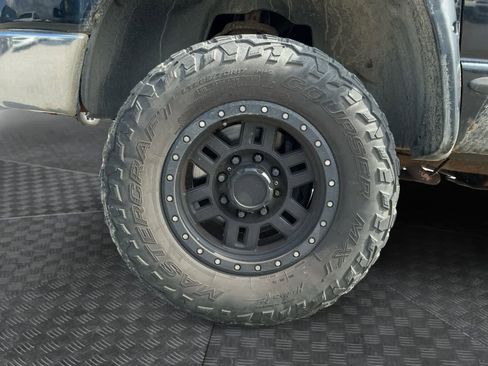 Used 2006 Dodge Ram 2500 Truck SLT image 14