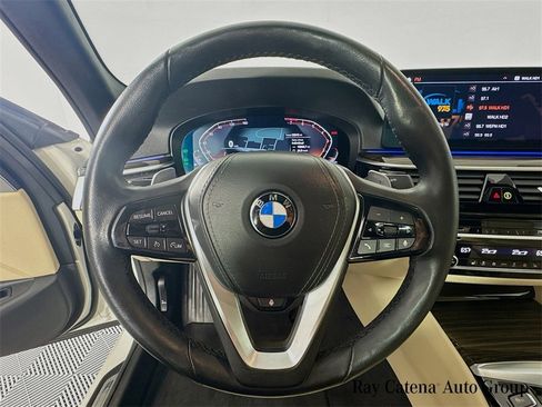 Certified 2023 BMW 540i xDrive w/ Premium Package image 11