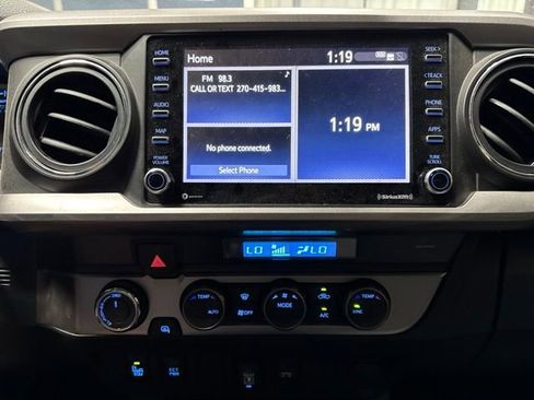 Used 2021 Toyota Tacoma SR5 w/ Technology Package AWD/4WD image 8